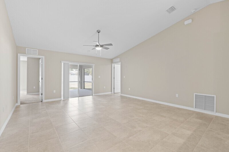 FULLY FENCED, LIKE NEW 4/3/2 ON A QUIET CUL-DE-SAC property image