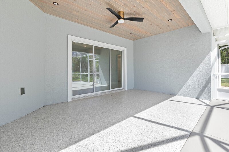 FULLY FENCED, BRAND NEW, CUSTOM BUILT 3/2/2 ON A CUL DE SAC IN DESIRABLE QUAIL HOLLOW property image