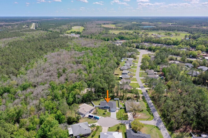 FULLY FENCED, BRAND NEW, CUSTOM BUILT 3/2/2 ON A CUL DE SAC IN DESIRABLE QUAIL HOLLOW property image