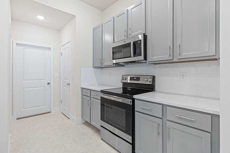 FULLY FENCED, LIKE NEW 3/2/2 IN POPULAR PINE GROVE property image