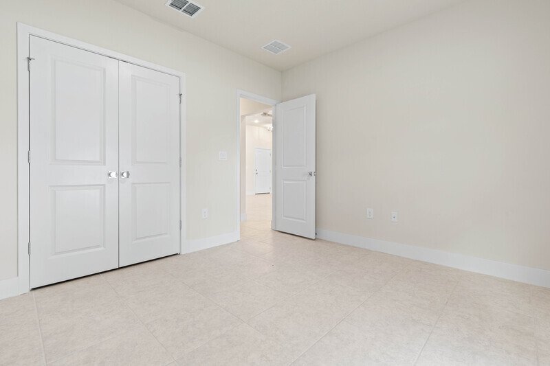 FULLY FENCED, LIKE NEW 3/2/2 IN POPULAR PINE GROVE property image