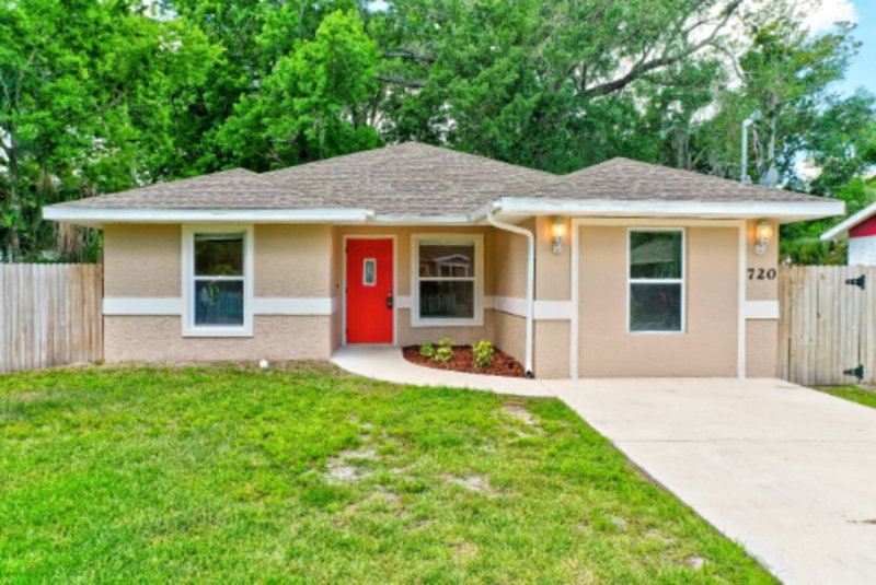 FULLY FENCED 3/2 IN THE HEART OF DAYTONA BEACH property image