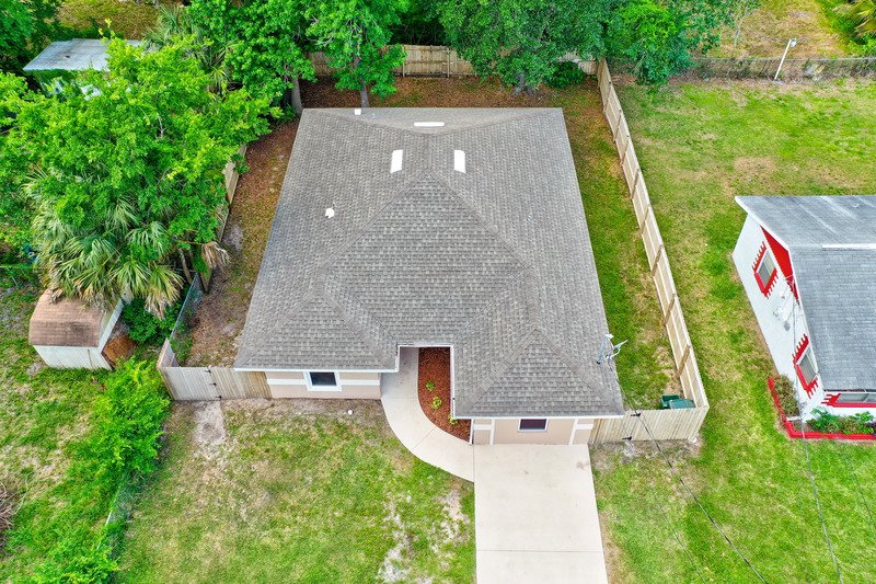 FULLY FENCED 3/2 IN THE HEART OF DAYTONA BEACH property image