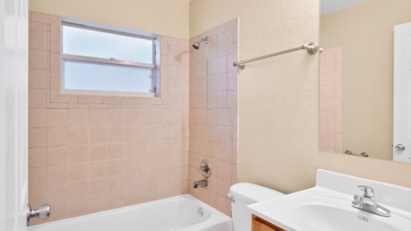 FULLY FENCED 3/2 IN THE HEART OF DAYTONA BEACH property image