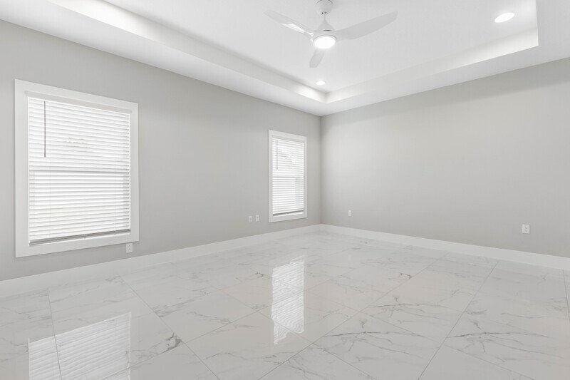 LIKE NEW, CUSTOM BUILT, FULLY FENCED 4/2/2 IN DESIRABLE PINE LAKES property image