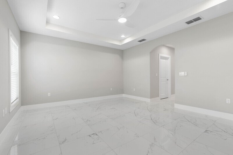 LIKE NEW, CUSTOM BUILT, FULLY FENCED 4/2/2 IN DESIRABLE PINE LAKES property image