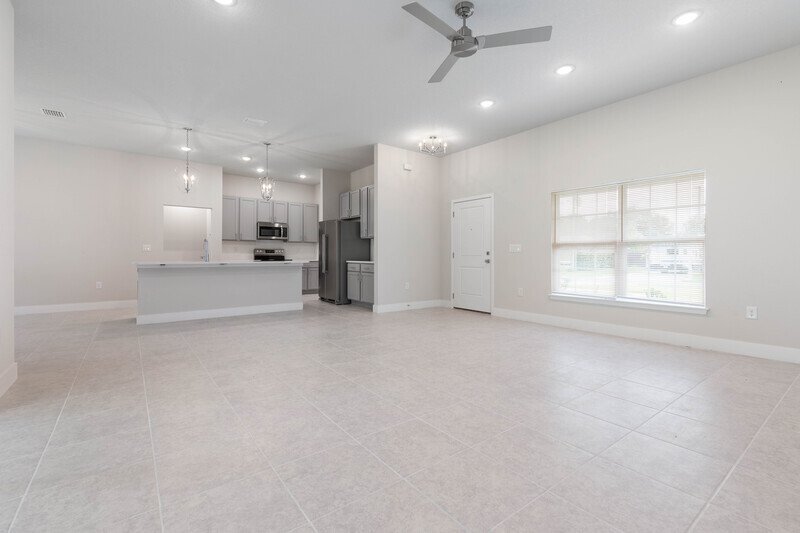 FULLY FENCED 3/2/2 ON A CUL DE SAC IN BEAUTIFUL QUAIL HOLLOW property image