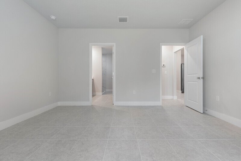FULLY FENCED 3/2/2 ON A CUL DE SAC IN BEAUTIFUL QUAIL HOLLOW property image