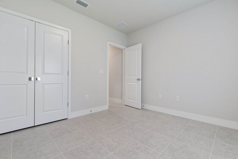FULLY FENCED 3/2/2 ON A CUL DE SAC IN BEAUTIFUL QUAIL HOLLOW property image