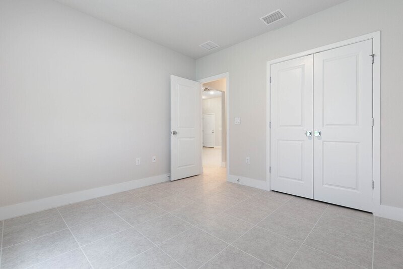 FULLY FENCED 3/2/2 ON A CUL DE SAC IN BEAUTIFUL QUAIL HOLLOW property image