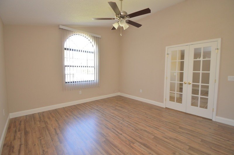 FULLY FENCED POOL HOME 3+DEN/2.5/2 IN DESIRABLE INDIAN TRAILS property image