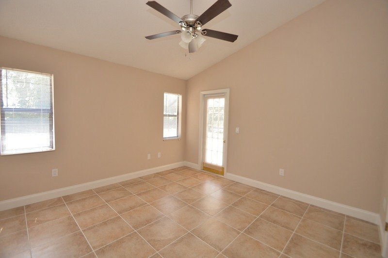 FULLY FENCED POOL HOME 3+DEN/2.5/2 IN DESIRABLE INDIAN TRAILS property image