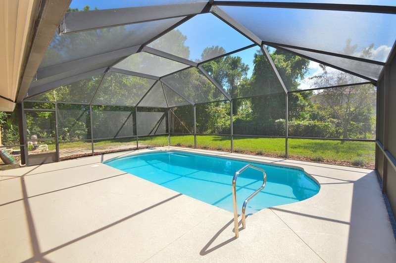FULLY FENCED POOL HOME 3+DEN/2.5/2 IN DESIRABLE INDIAN TRAILS property image