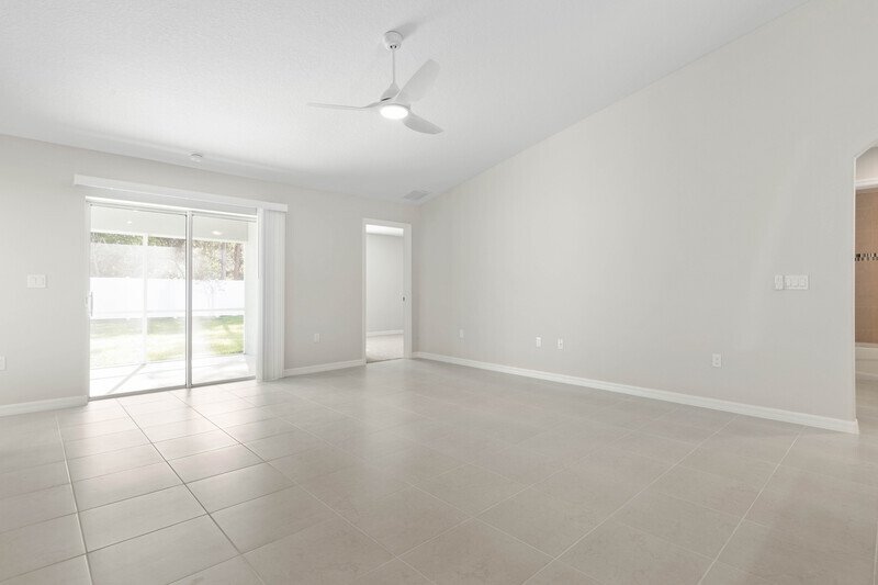 FULLY FENCED, BRAND NEW 4/2/2 IN POPULAR BELLE TERRE property image