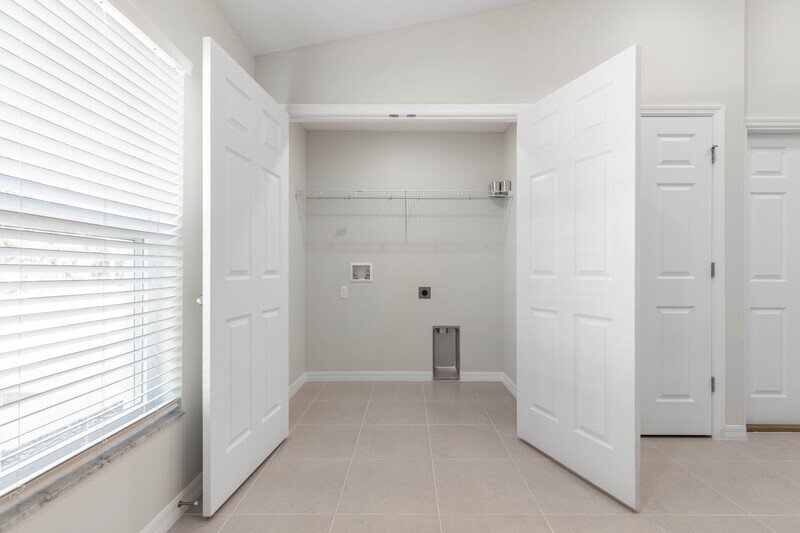 FULLY FENCED, BRAND NEW 4/2/2 IN POPULAR BELLE TERRE property image