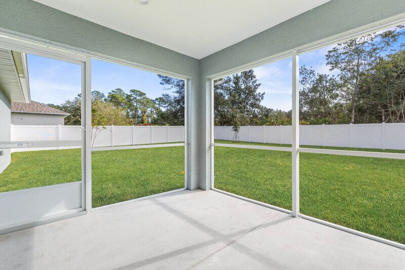 FULLY FENCED, BRAND NEW 4/2/2 IN POPULAR BELLE TERRE property image