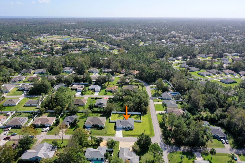 FULLY FENCED, BRAND NEW 4/2/2 IN POPULAR BELLE TERRE property image