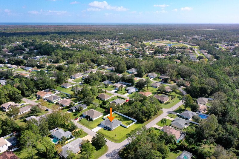 FULLY FENCED, BRAND NEW 4/2/2 IN POPULAR BELLE TERRE property image