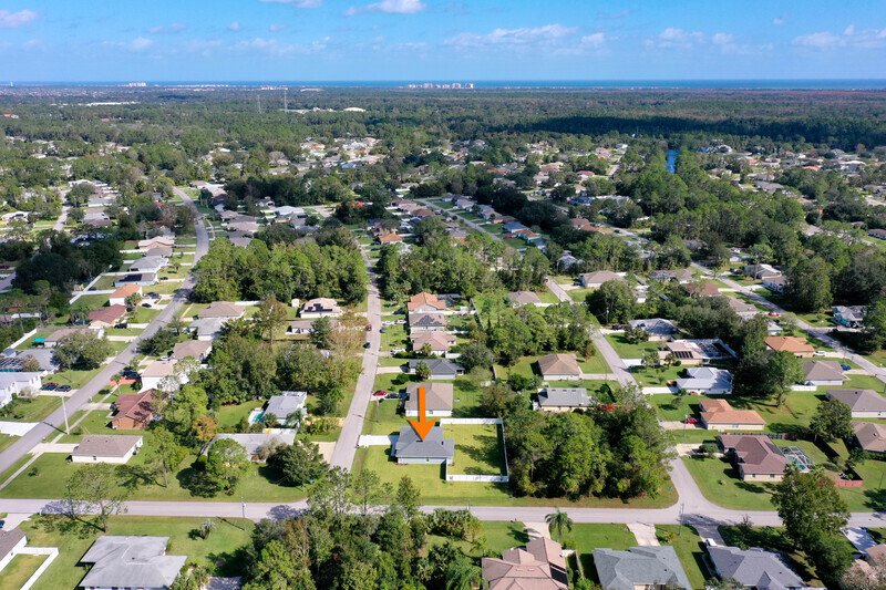 FULLY FENCED, BRAND NEW 4/2/2 IN POPULAR BELLE TERRE property image