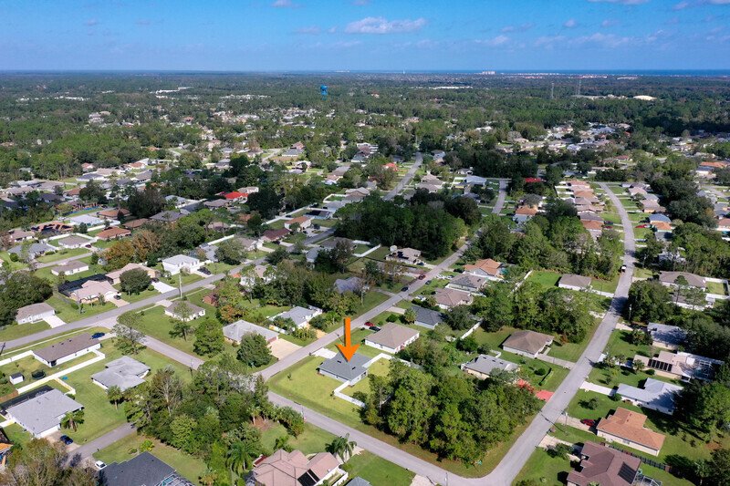 FULLY FENCED, BRAND NEW 4/2/2 IN POPULAR BELLE TERRE property image