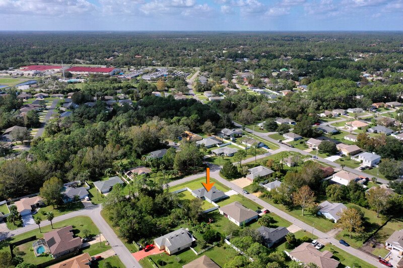 FULLY FENCED, BRAND NEW 4/2/2 IN POPULAR BELLE TERRE property image