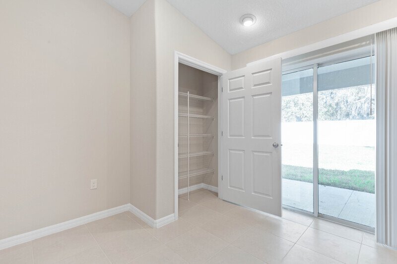 FULLY FENCED, BRAND NEW 3/2/1 TOWNHOUSE IN BEAUTIFUL SEMINOLE WOODS property image