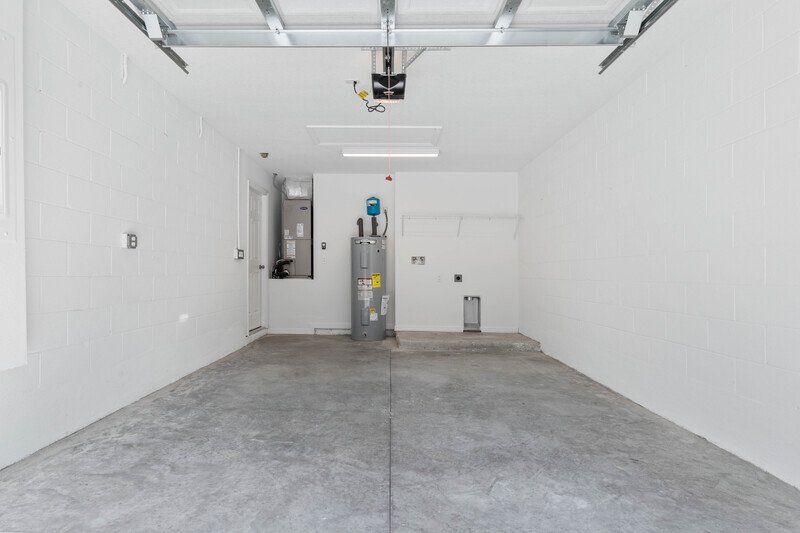 FULLY FENCED, BRAND NEW 3/2/1 TOWNHOUSE IN BEAUTIFUL SEMINOLE WOODS property image