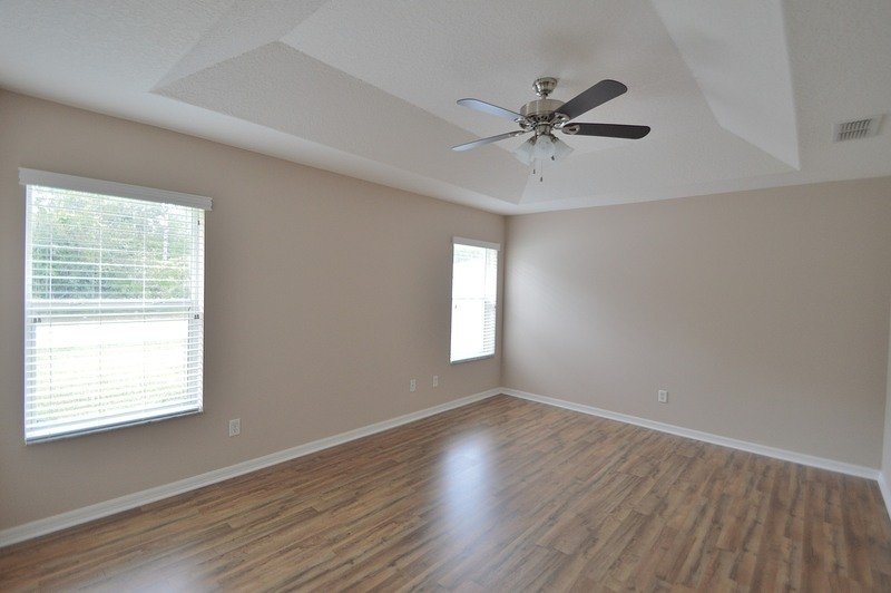 FULLY FENCED 3/2/2 POOL HOME IN THE HEART OF PALM COAST property image