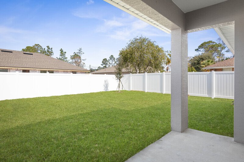 FULLY FENCED, LIKE NEW 3/2/1 TOWNHOUSE ON A CUL DE SAC IN BEAUTIFUL SEMINOLE WOODS property image