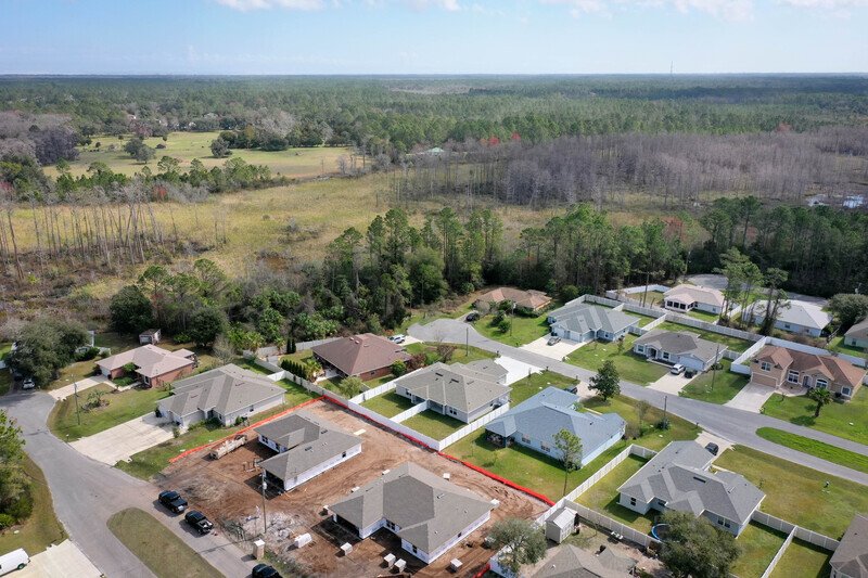 FULLY FENCED, LIKE NEW 3/2/1 TOWNHOUSE ON A CUL DE SAC IN BEAUTIFUL SEMINOLE WOODS property image