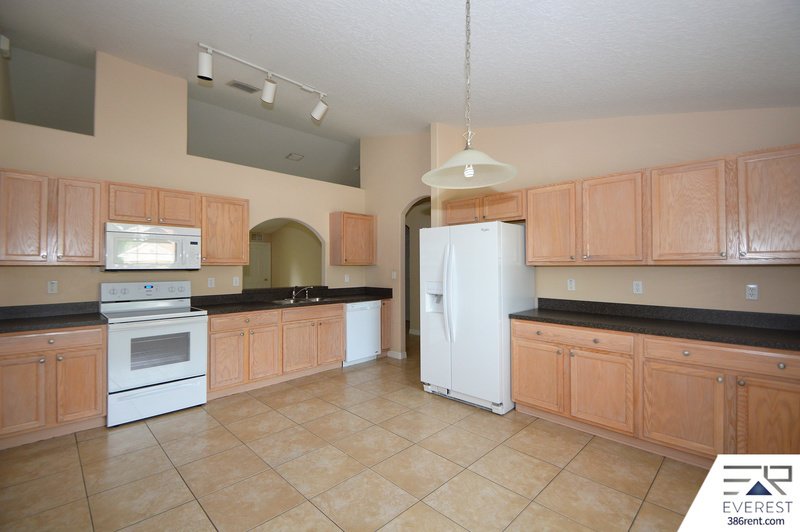 SPACIOUS 5/3/2 ON A CUL-DE-SAC IN DESIRABLE INDIAN TRAILS property image