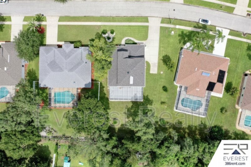 SPACIOUS 3/2.5/2 IN DESIRABLE STERLING CHASE NEIGHBORHOOD property image