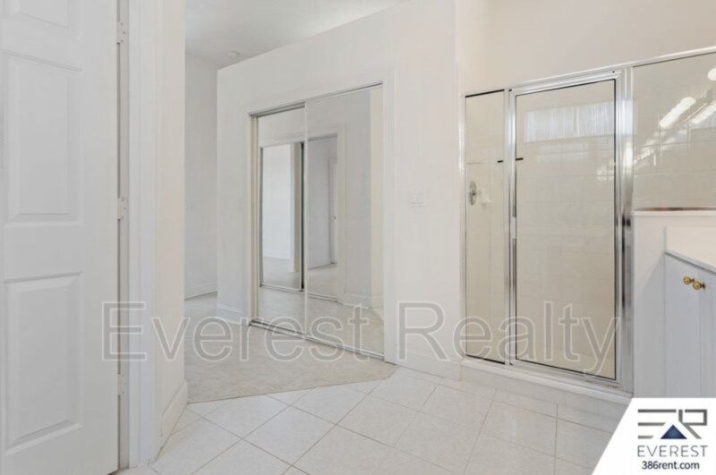 SPACIOUS 3/2.5/2 IN DESIRABLE STERLING CHASE NEIGHBORHOOD property image