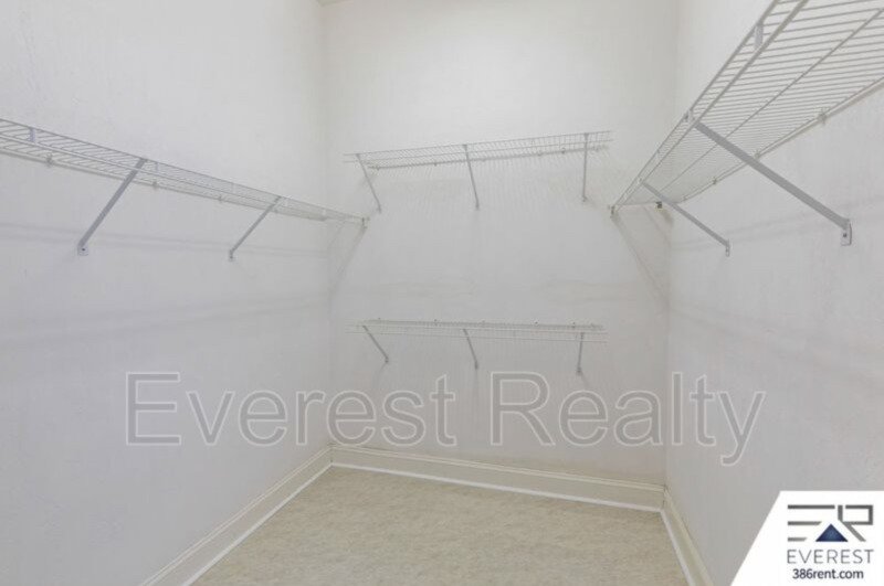 SPACIOUS 3/2.5/2 IN DESIRABLE STERLING CHASE NEIGHBORHOOD property image