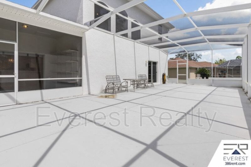 SPACIOUS 3/2.5/2 IN DESIRABLE STERLING CHASE NEIGHBORHOOD property image