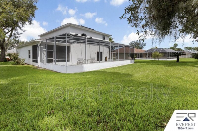 SPACIOUS 3/2.5/2 IN DESIRABLE STERLING CHASE NEIGHBORHOOD property image