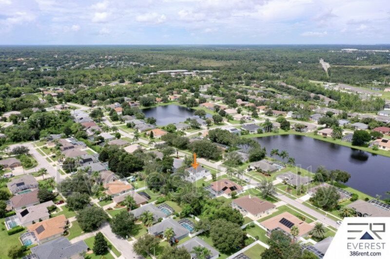 SPACIOUS 3/2.5/2 IN DESIRABLE STERLING CHASE NEIGHBORHOOD property image