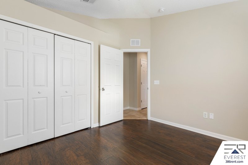 SPACIOUS 3/2/2 IN POPULAR PINE GROVE property image