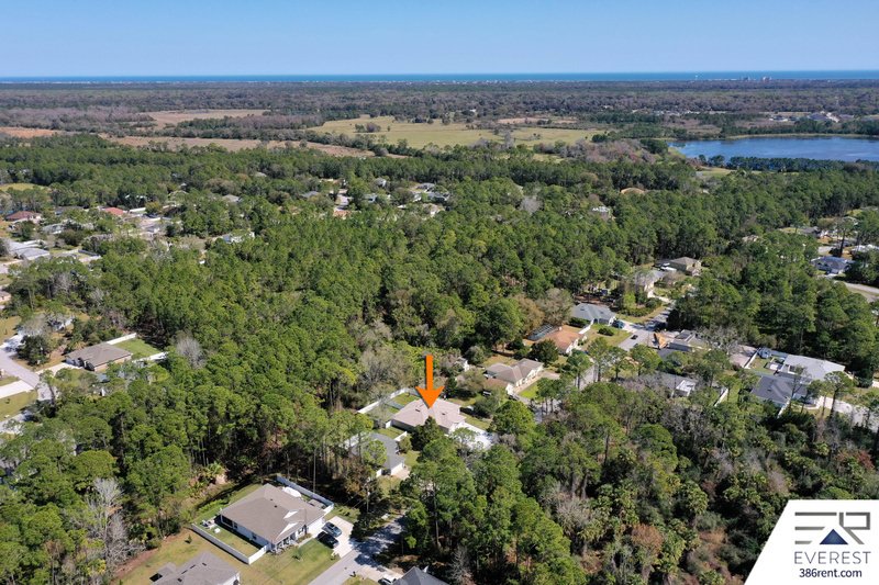 FULLY FENCED, LIKE NEW 3/2/1 TOWNHOUSE IN BEAUTIFUL SEMINOLE WOODS property image