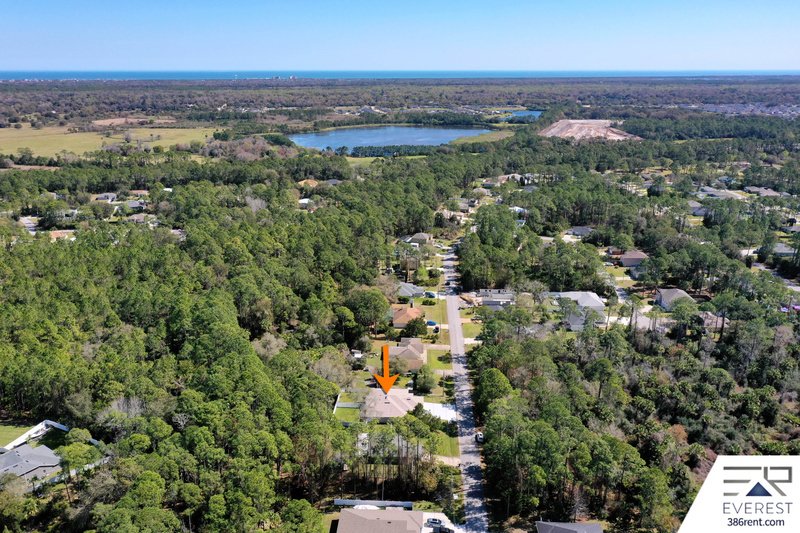 FULLY FENCED, LIKE NEW 3/2/1 TOWNHOUSE IN BEAUTIFUL SEMINOLE WOODS property image