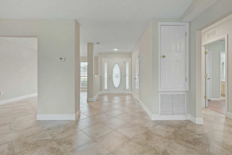 SPACIOUS 4/3/2 ON A CUL DE SAC IN DESIRABLE MATANZAS WOODS property image