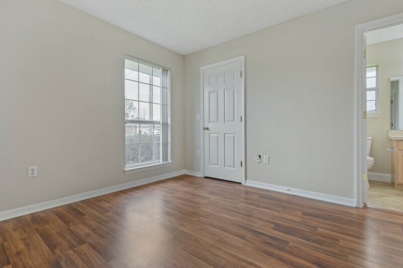 SPACIOUS 4/3/2 ON A CUL DE SAC IN DESIRABLE MATANZAS WOODS property image