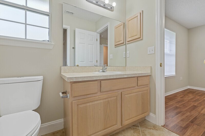 SPACIOUS 4/3/2 ON A CUL DE SAC IN DESIRABLE MATANZAS WOODS property image