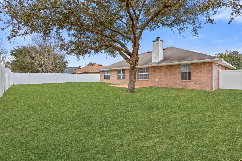 SPACIOUS 4/3/2 ON A CUL DE SAC IN DESIRABLE MATANZAS WOODS property image