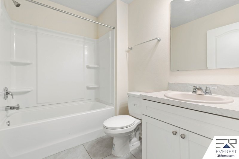 LIKE NEW 3/2.5/1 TOWNHOUSE IN DESIRABLE PALM COAST property image