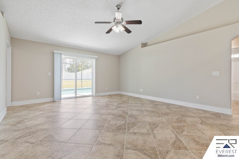 POOL HOME 3/2/2 IN DESIRABLE INDIAN TRAILS property image