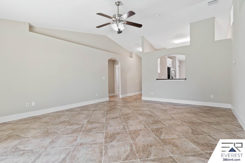 POOL HOME 3/2/2 IN DESIRABLE INDIAN TRAILS property image