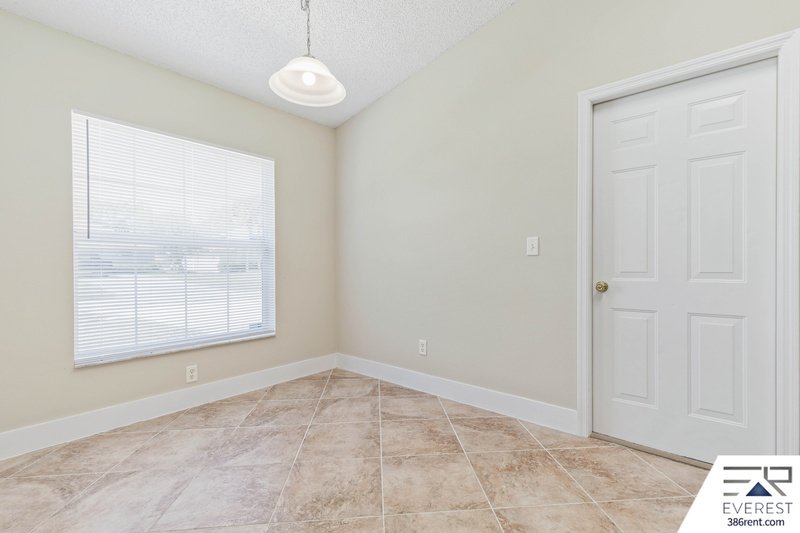 POOL HOME 3/2/2 IN DESIRABLE INDIAN TRAILS property image