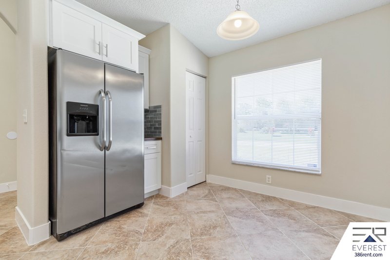 POOL HOME 3/2/2 IN DESIRABLE INDIAN TRAILS property image