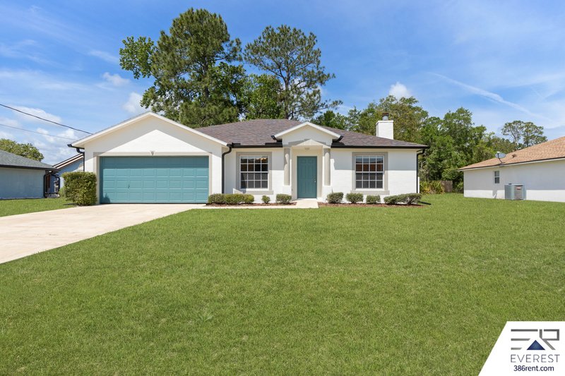 FULLY FENCED 3/2/2 IN THE HEART OF PALM COAST property image